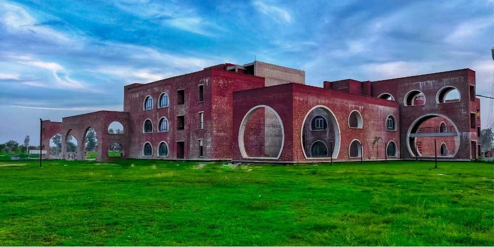 IIM Kashipur: Indian Institute of Management Kashipur Admissions, Courses, Fees, Placements, Cut Off, Ranking 2024