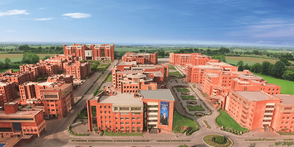 Amity University Noida: Admissions, Courses, Fees, Placements, Cut Off, Ranking 2024