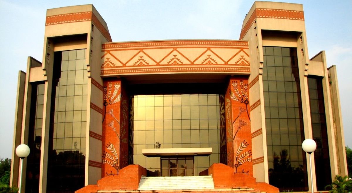 Indian Institute of Management Calcutta Admissions all Set for Admissions
