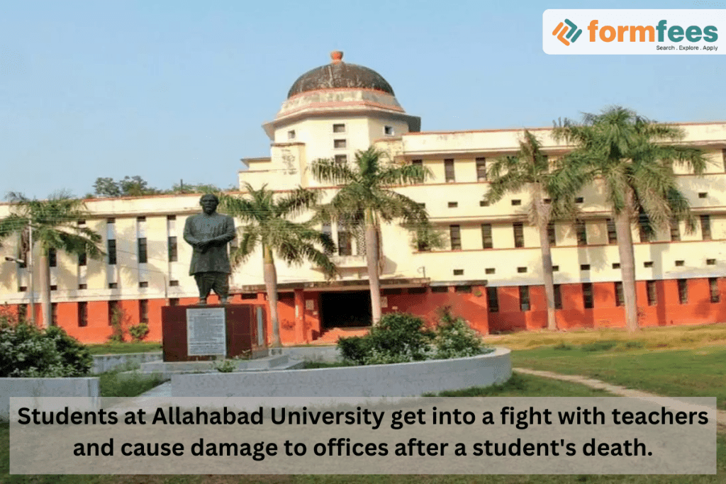 Students-at-Allahabad-University-get-into-a-fight-with-teachers
